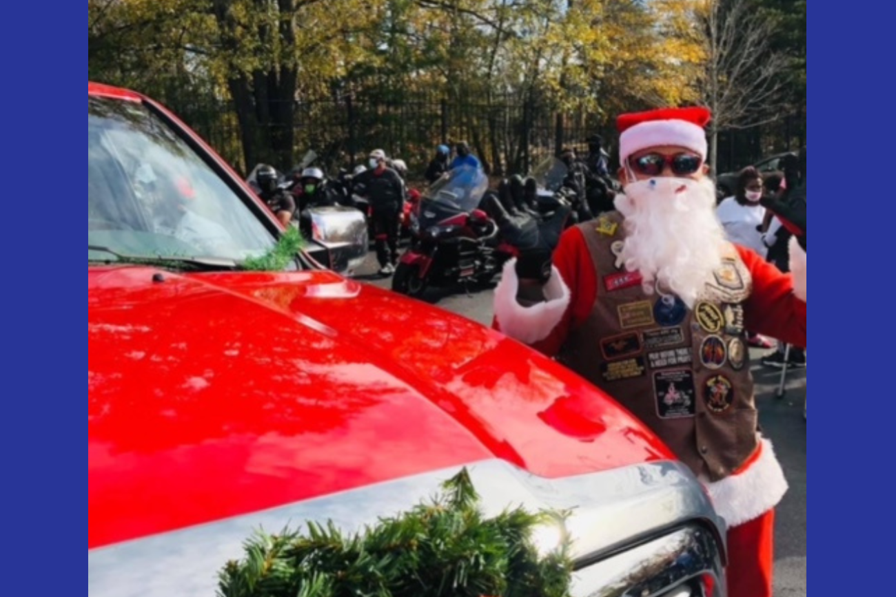 Giving back: Annual... Breakfast with Santa Claus and distribution of Christmas Toys